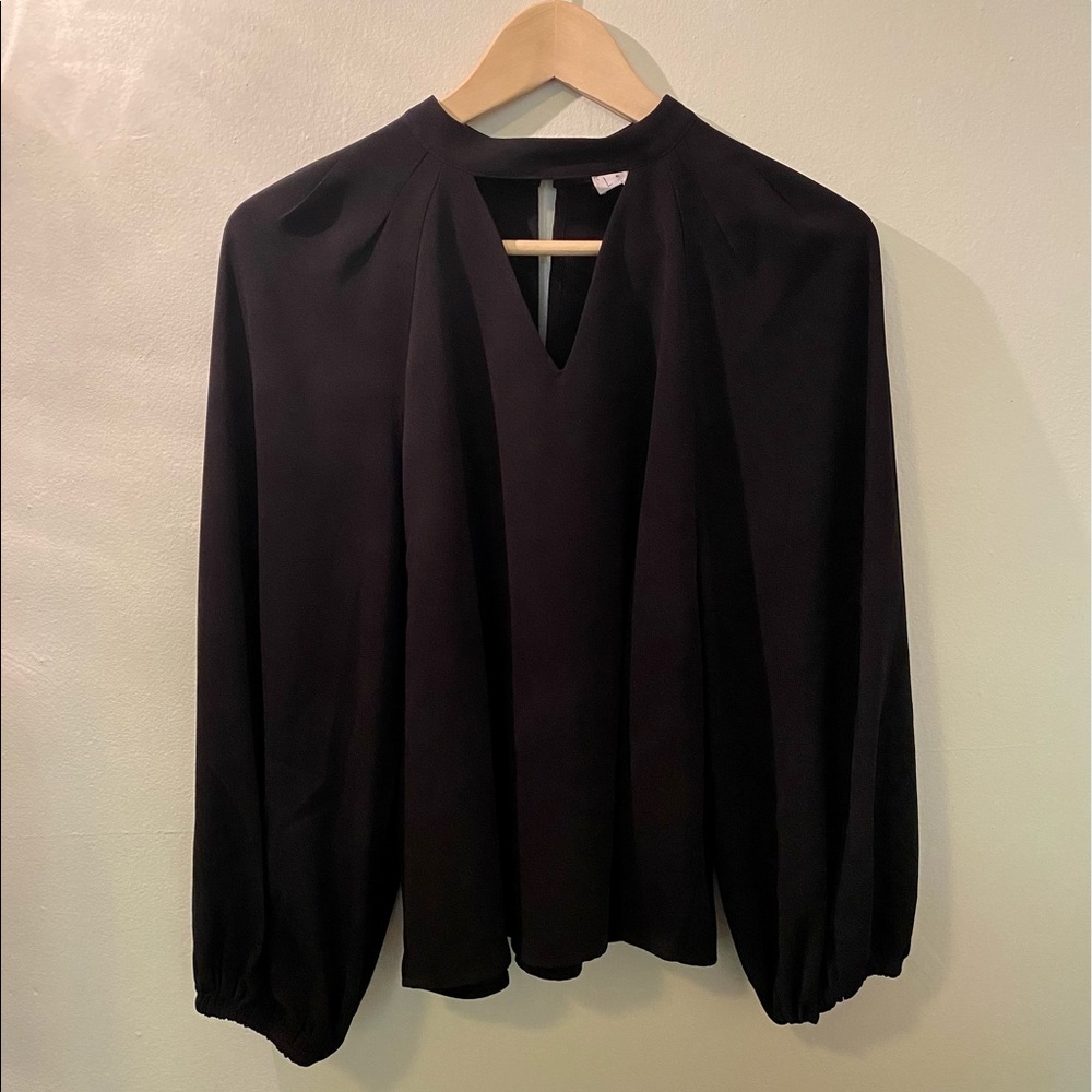 Leith Black Plunge Cutout Long Bubble Sleeve Blouse S